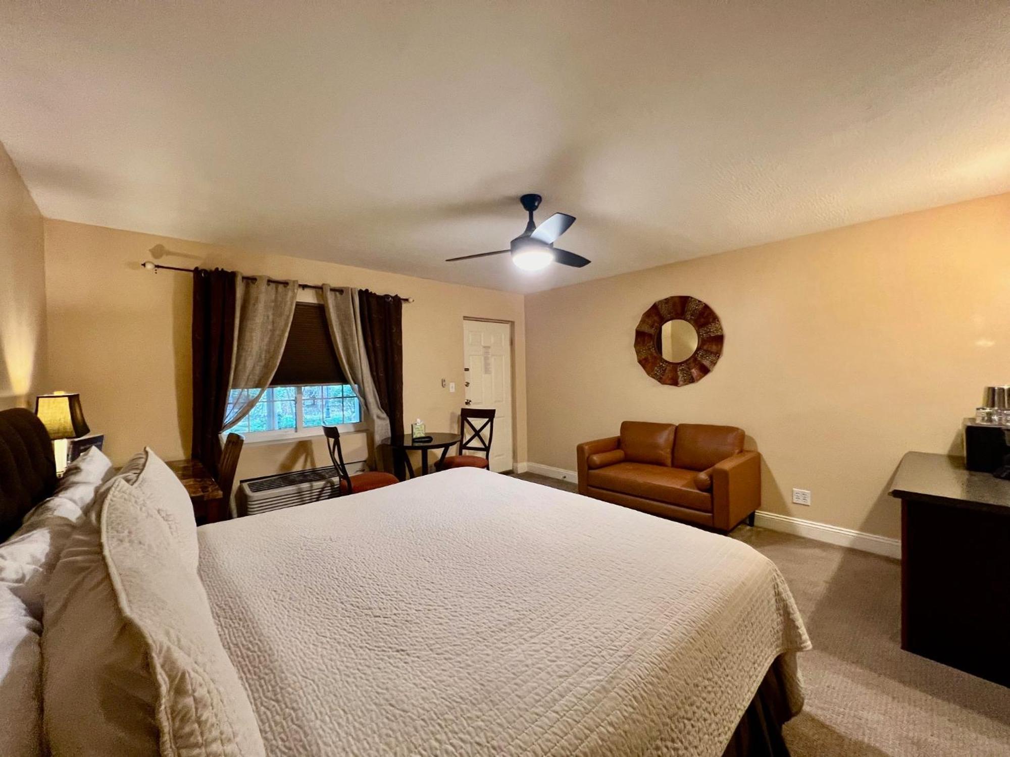 The Mount Vernon Inn Экстерьер фото