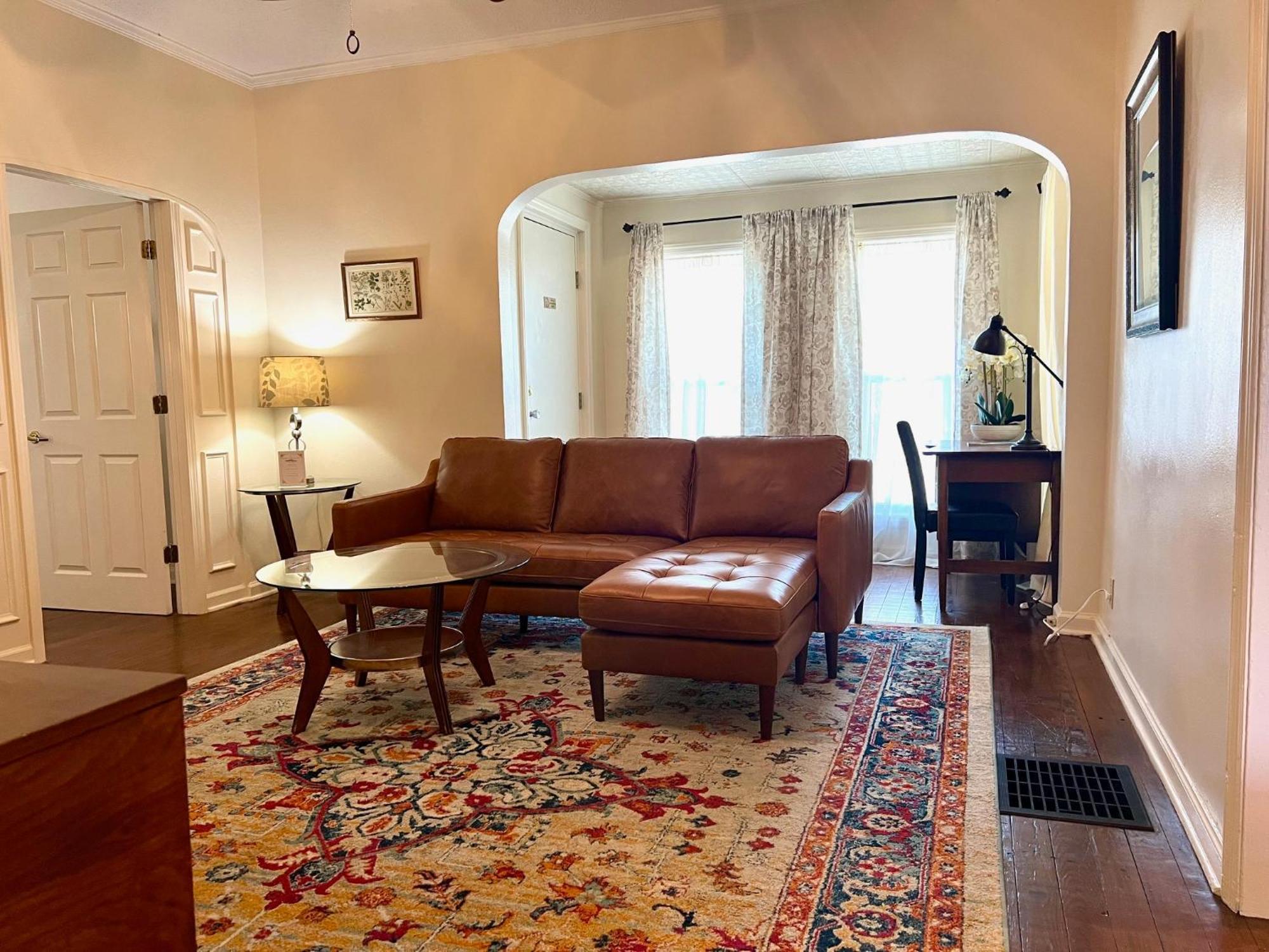 The Mount Vernon Inn Экстерьер фото