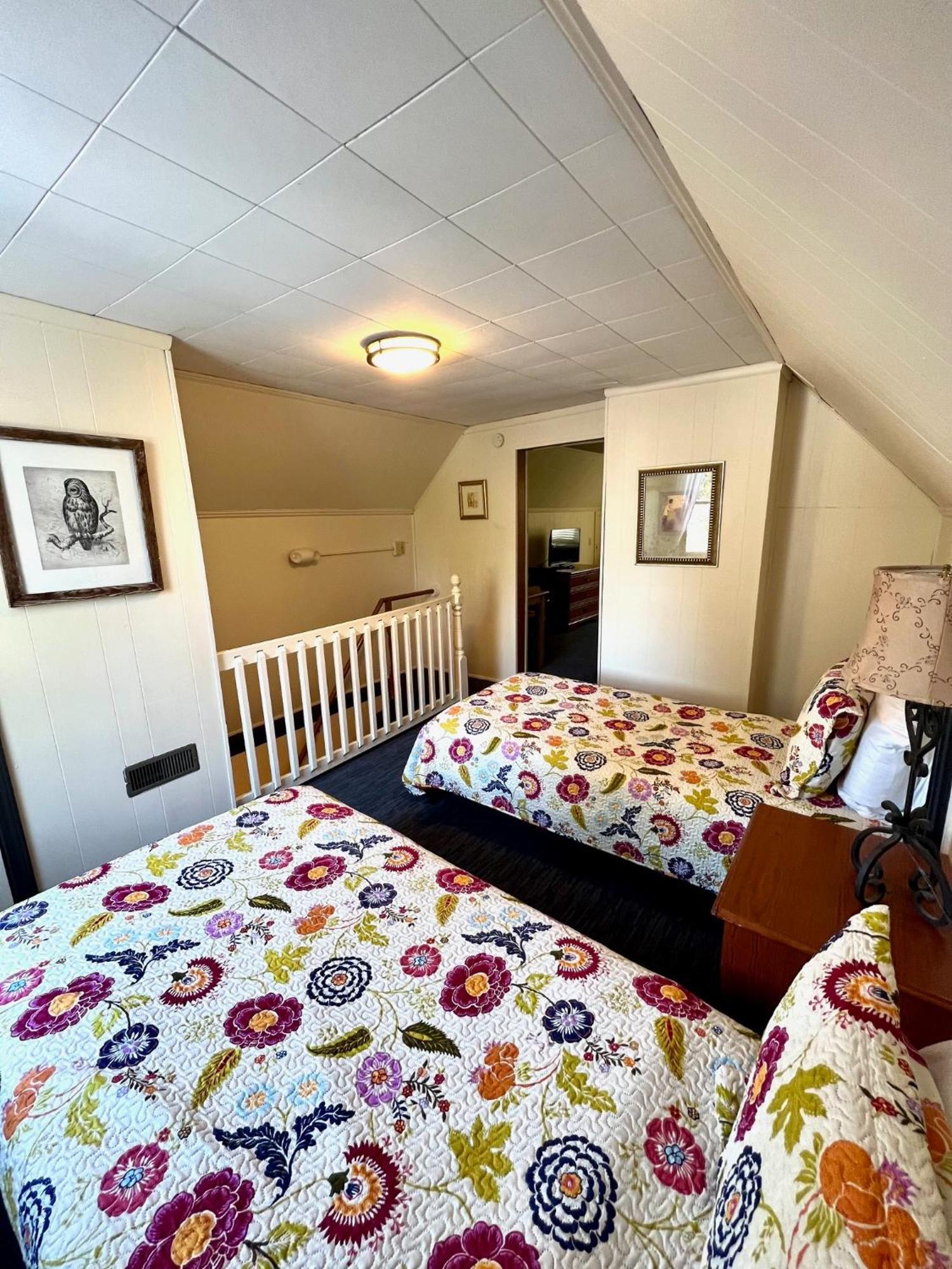 The Mount Vernon Inn Экстерьер фото